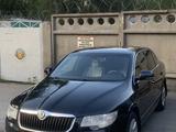 Skoda Superb 2009 года за 4 000 000 тг. в Алматы – фото 2