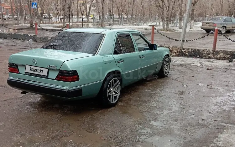 Mercedes-Benz E 300 1992 года за 2 200 000 тг. в Караганда