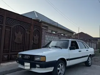 Audi 80