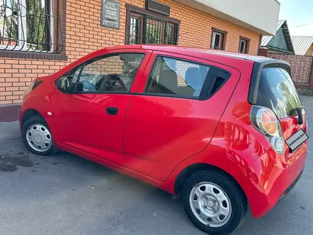 Chevrolet Spark 2013 года за 3 600 000 тг. в Алматы – фото 2