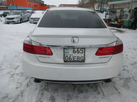 Honda Accord 2013 года за 5 887 700 тг. в Актобе – фото 5