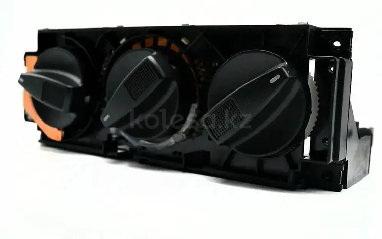 Переключатель печки за 9 000 тг. в Астана