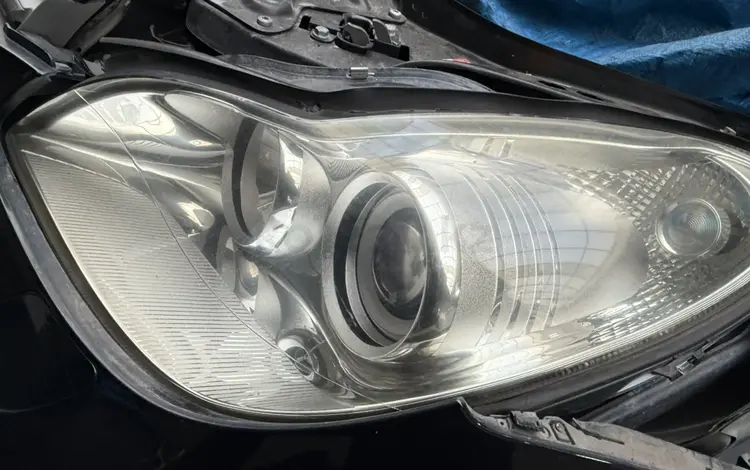 Фар на Mercedes Benz CLS за 1 113 тг. в Алматы
