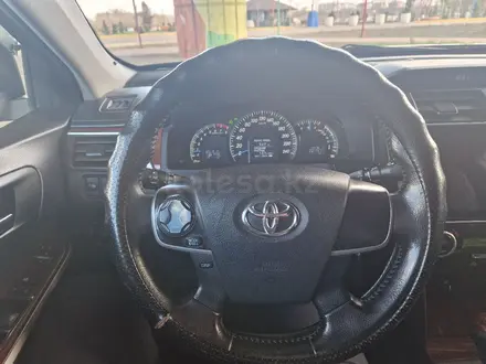 Toyota Camry 2012 года за 8 750 000 тг. в Усть-Каменогорск – фото 2