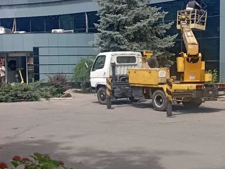 HYUNDAI 2000 года за 12 500 000 тг. в Алматы – фото 2