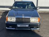 Mercedes-Benz E 200 1993 годаүшін2 000 000 тг. в Актобе