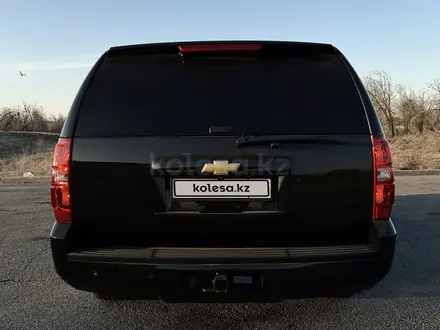 Chevrolet Suburban 2008 года за 14 300 000 тг. в Алматы – фото 3