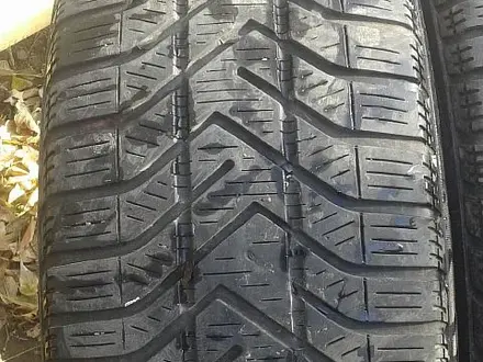 Шины 205/55 R16 — "Pirelli Winter 190 Snowcontrol serie 3" (Италиүшін35 000 тг. в Астана – фото 3