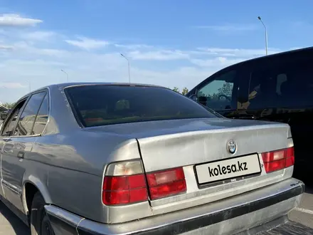 BMW 520 1992 года за 850 000 тг. в Астана – фото 3