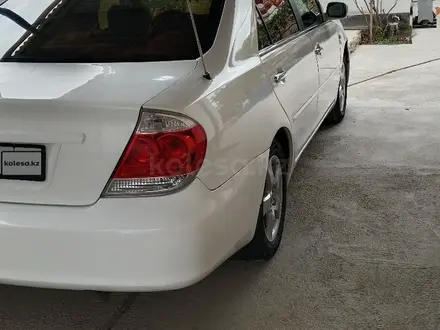 Toyota Camry 2004 года за 3 900 000 тг. в Актау – фото 3