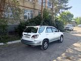 Lexus RX 300 2001 года за 5 300 000 тг. в Актобе – фото 2