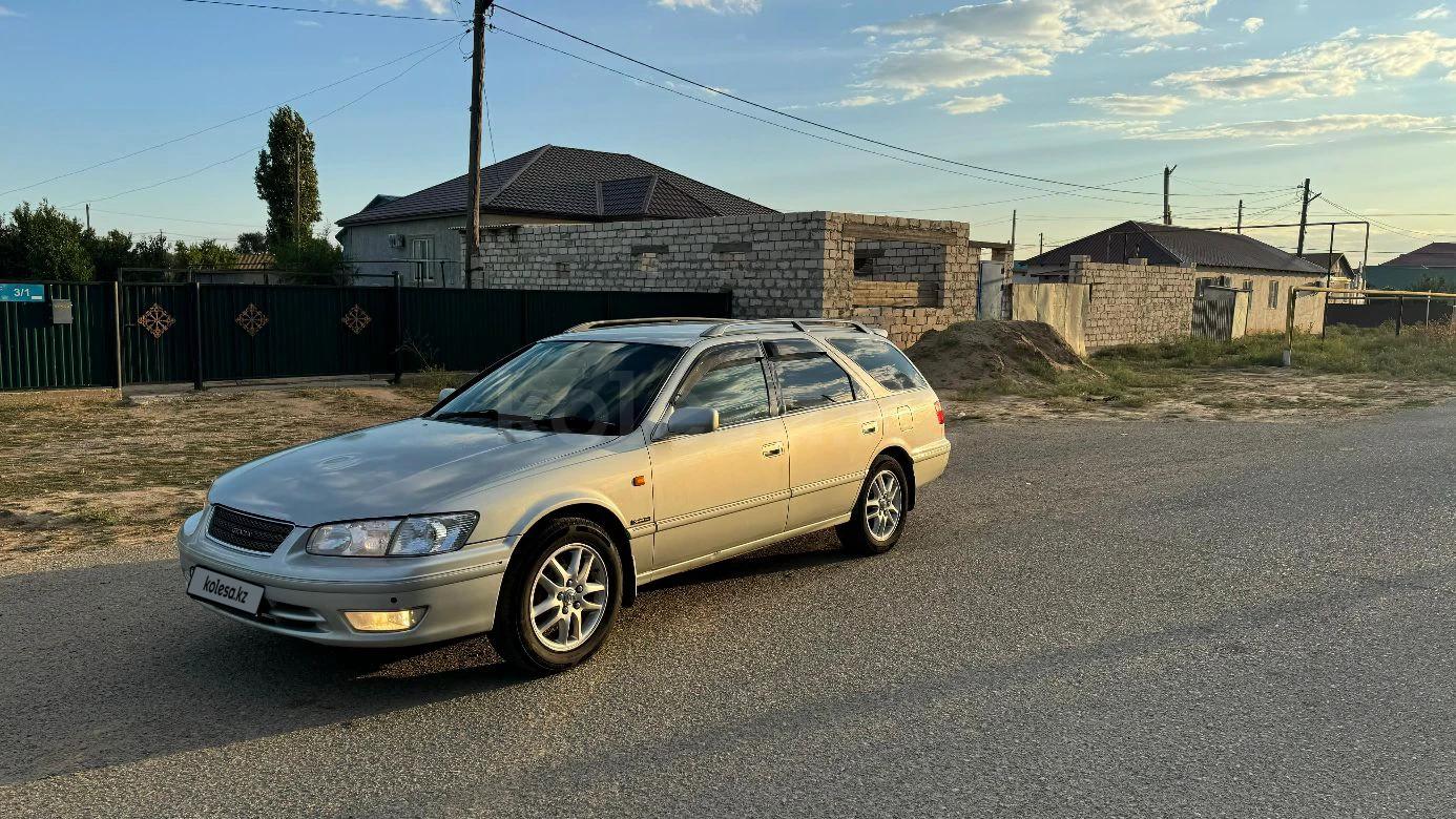 Toyota Camry Gracia 1997 г.