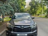 Toyota Highlander 2015 годаүшін15 400 000 тг. в Алматы – фото 2