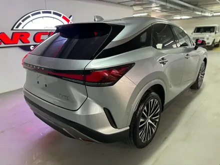 Lexus RX 350 2023 года за 42 500 000 тг. в Астана – фото 9