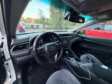 Toyota Camry 2020 года за 11 500 000 тг. в Тараз – фото 9