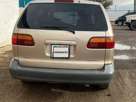 Toyota Sienna 2000 года за 3 900 000 тг. в Уральск – фото 4