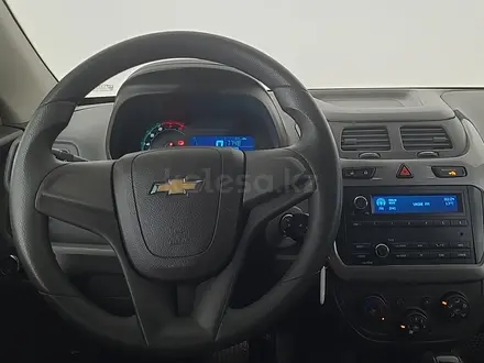 Chevrolet Cobalt 2022 года за 6 090 000 тг. в Караганда – фото 13