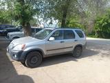 Honda CR-V 2004 годаүшін4 400 000 тг. в Актобе – фото 2