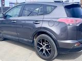 Toyota RAV4 2016 года за 11 500 000 тг. в Атырау – фото 5