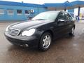 Mercedes-Benz C 180 2003 годаүшін77 777 тг. в Актобе – фото 2