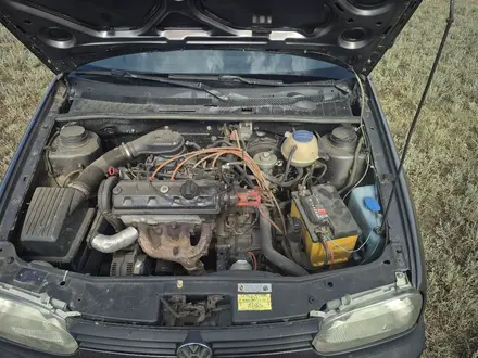 Volkswagen Golf 1991 года за 850 000 тг. в Караганда – фото 6