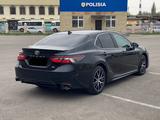 Toyota Camry 2020 года за 10 600 000 тг. в Тараз – фото 4