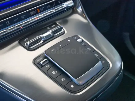 Mercedes-Benz V 300 Exclusive 2025 года за 74 306 120 тг. в Алматы – фото 15