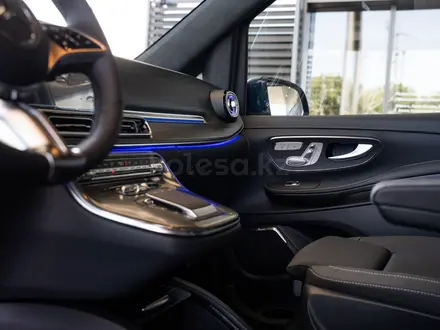 Mercedes-Benz V 300 Exclusive 2025 года за 74 306 120 тг. в Алматы – фото 17