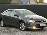 Toyota Camry 2016 годаүшін11 500 000 тг. в Актобе – фото 3