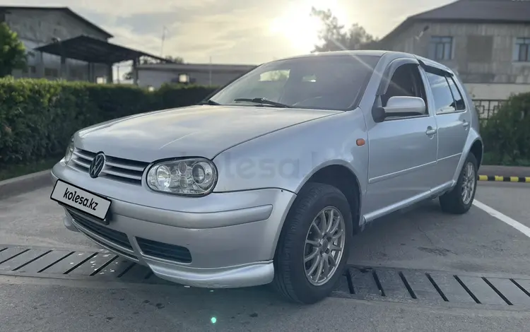 Volkswagen Golf 1999 года за 1 900 000 тг. в Алматы