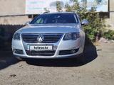 Volkswagen Passat 2005 годаүшін2 600 000 тг. в Астана – фото 2