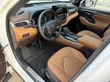Toyota Highlander 2021 года за 25 500 000 тг. в Алматы – фото 3