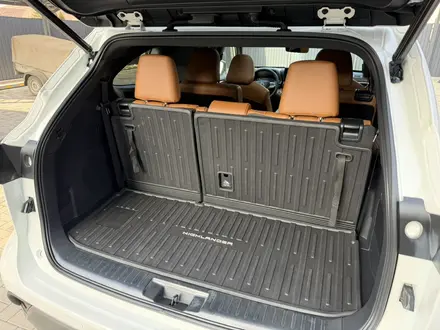 Toyota Highlander 2021 года за 24 000 000 тг. в Алматы – фото 24