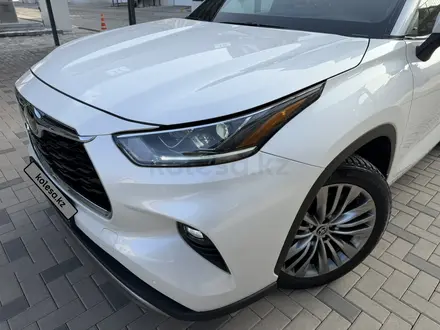 Toyota Highlander 2021 года за 24 000 000 тг. в Алматы – фото 11