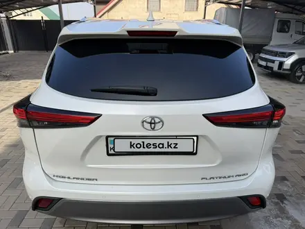 Toyota Highlander 2021 года за 24 000 000 тг. в Алматы – фото 19