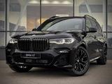 BMW X7 2021 года за 65 000 000 тг. в Астана