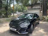 Hyundai Sonata 2018 года за 9 300 000 тг. в Алматы – фото 2
