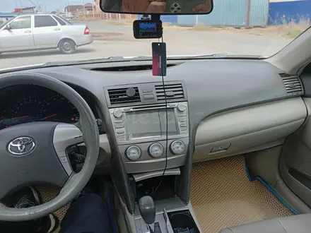Toyota Camry 2011 года за 5 500 000 тг. в Атырау – фото 14