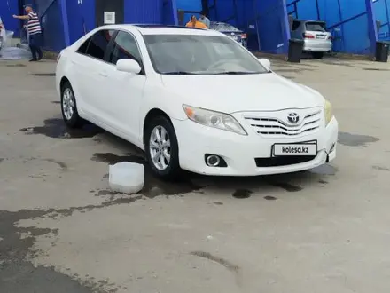 Toyota Camry 2011 года за 5 500 000 тг. в Атырау – фото 16