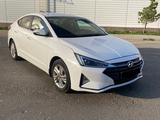 Hyundai Elantra 2019 года за 9 200 000 тг. в Шымкент – фото 2