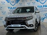 Mitsubishi Outlander 2022 годаүшін13 800 000 тг. в Алматы