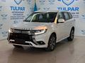 Mitsubishi Outlander 2022 годаfor13 800 000 тг. в Алматы