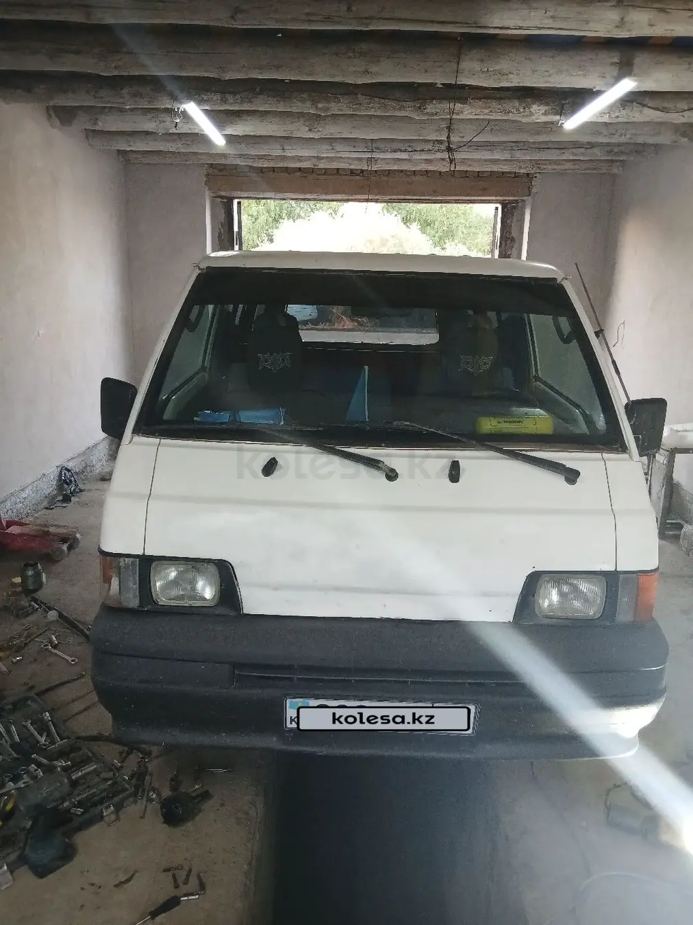 Mitsubishi L300, 1991