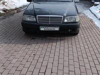 Mercedes-Benz C 280 1994 года за 1 900 000 тг. в Алматы