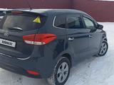 Kia Carens 2013 года за 7 800 000 тг. в Костанай – фото 3