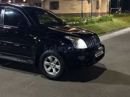 Toyota Land Cruiser Prado 2004 года за 12 100 000 тг. в Алматы – фото 2
