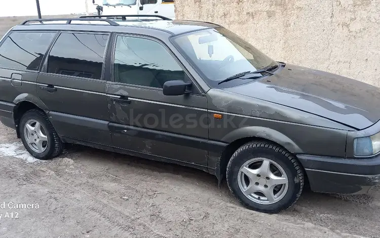 Volkswagen Passat 1992 годаүшін1 000 000 тг. в Аксай