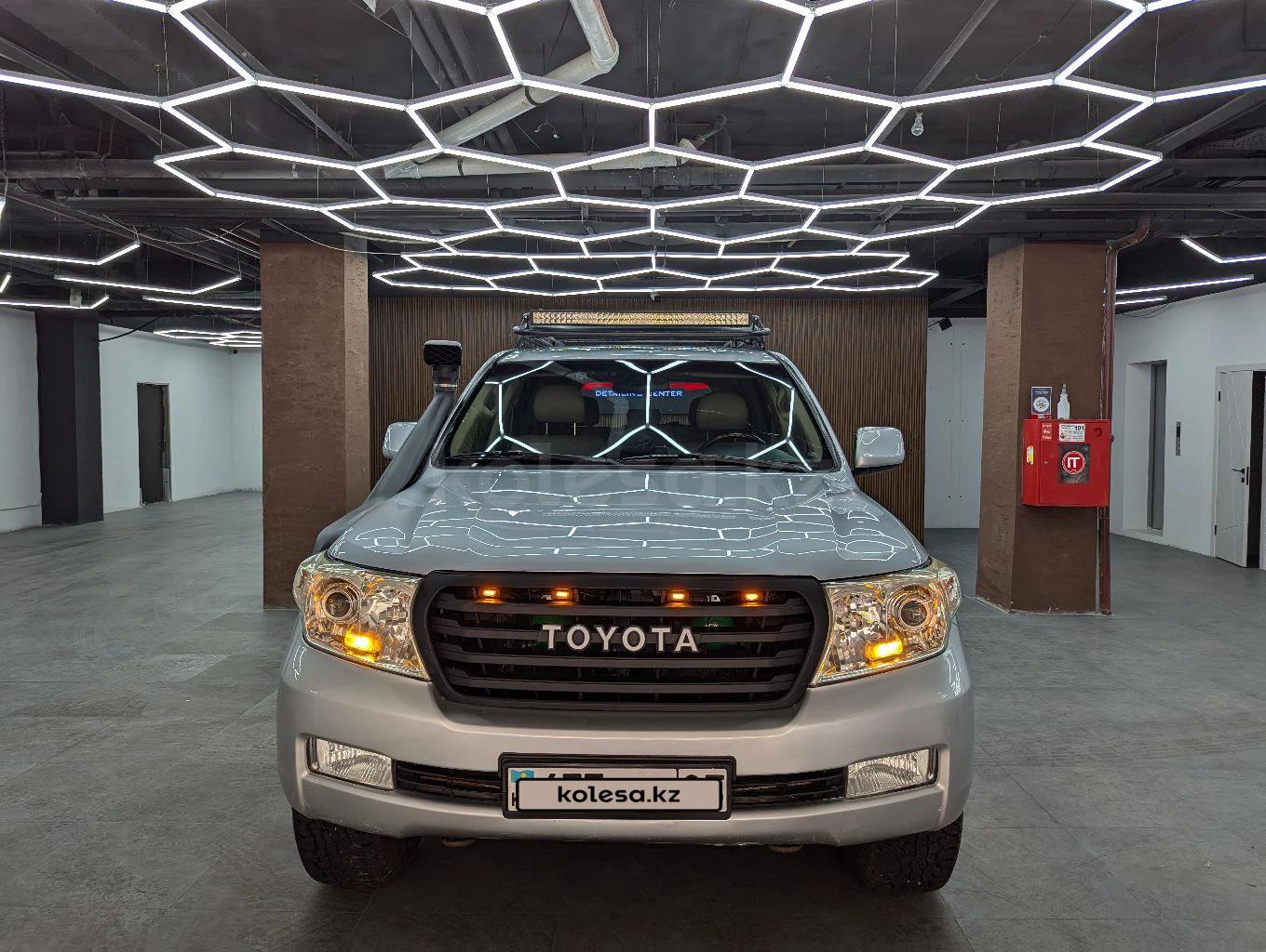 Toyota Land Cruiser 2008 г.