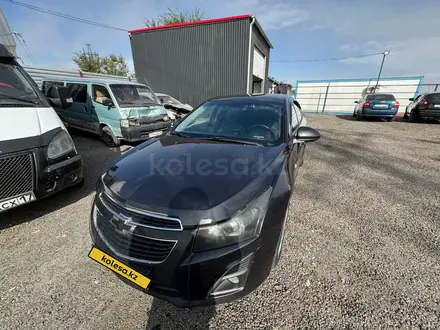 Chevrolet Cruze 2012 года за 3 048 000 тг. в Алматы – фото 2