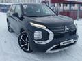 Mitsubishi Outlander 2023 года за 17 900 000 тг. в Петропавловск